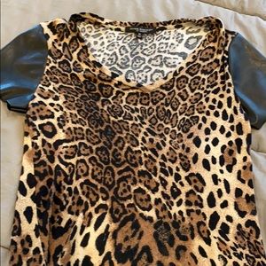 Short sleeve leopard and leather on sleeve